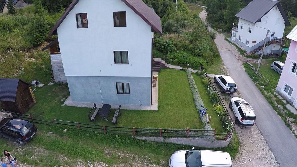 Underwoods Zabljak Guesthouse Exterior foto